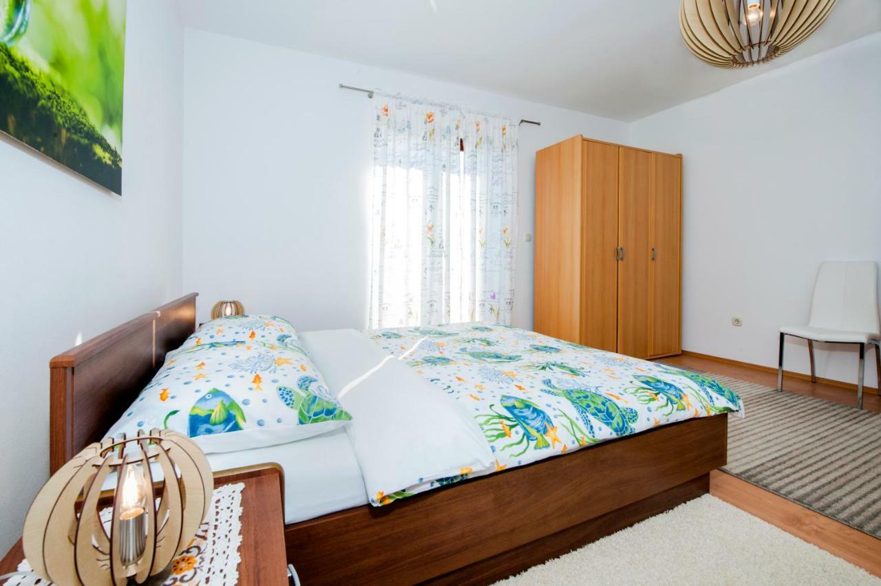 רוביני Apartman Gala מראה חיצוני תמונה